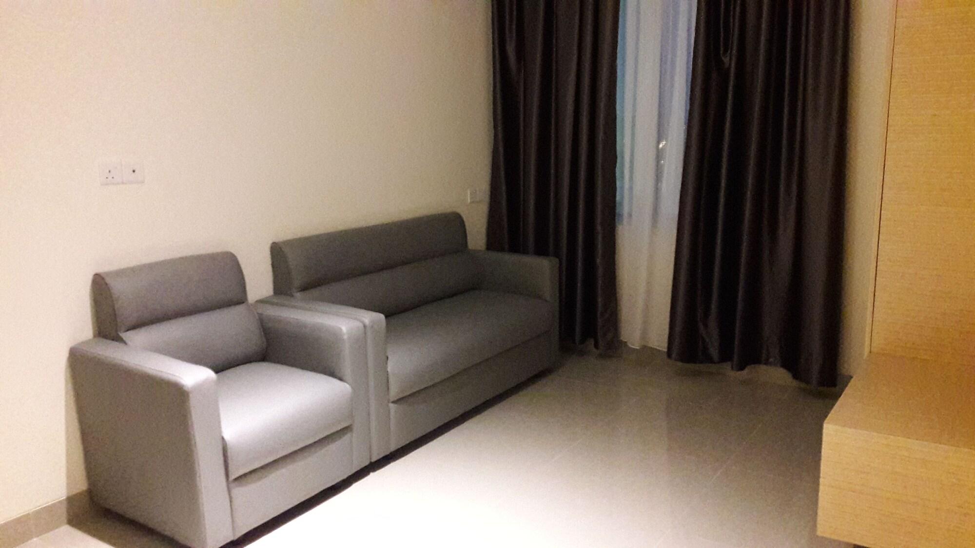 Kaliban Hotel Batam Buitenkant foto