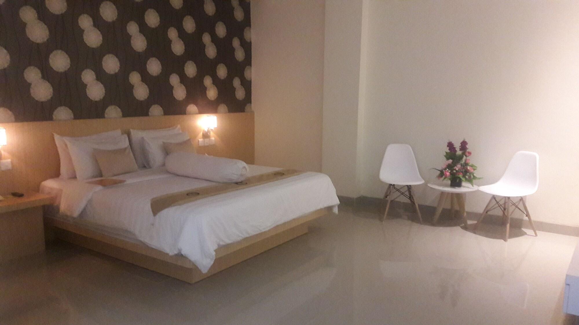 Kaliban Hotel Batam Buitenkant foto