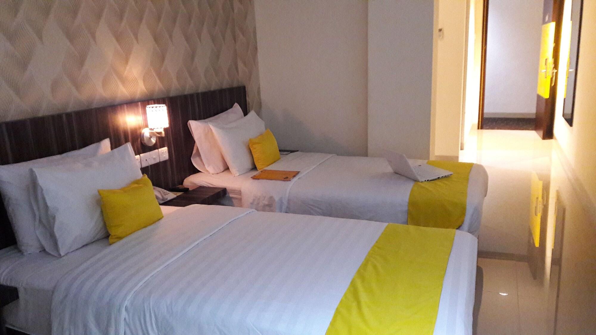 Kaliban Hotel Batam Buitenkant foto