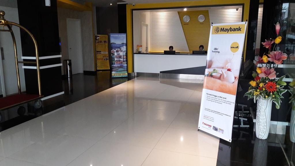 Kaliban Hotel Batam Buitenkant foto
