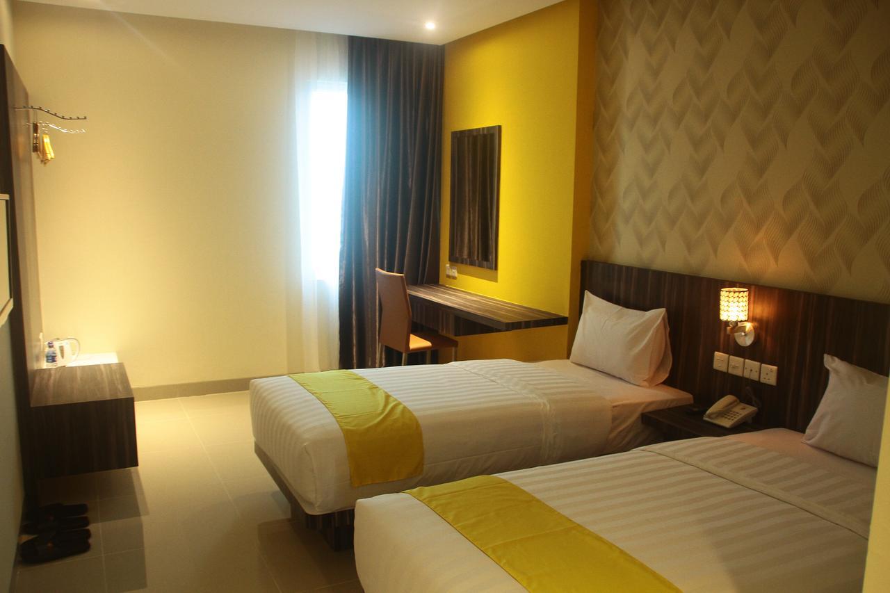 Kaliban Hotel Batam Kamer foto